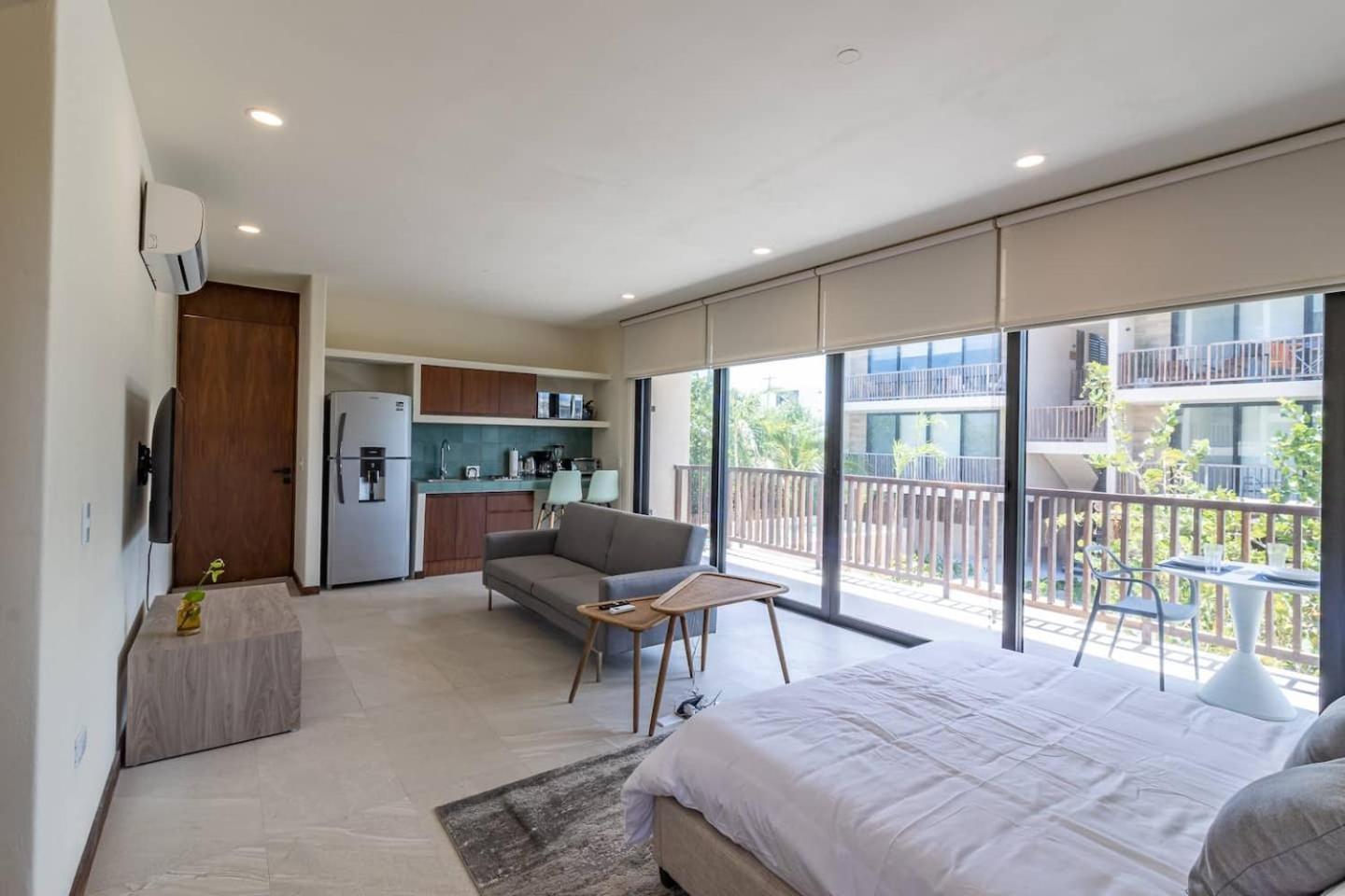 فندق Pool View Loft Steps From The Ocean In Punta Cocos - C101 جزيرة هول بوكس المظهر الخارجي الصورة